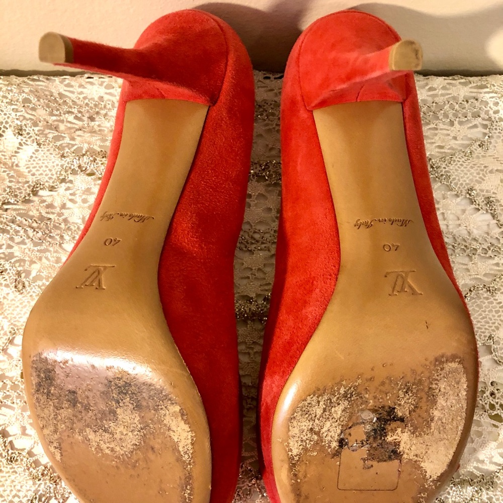 LOUIS VUITTON Suede Catania Pumps 40 - Picture 5 of 5